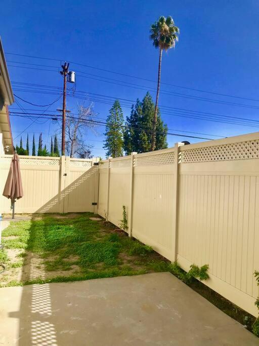 Private Modern Guesthouse With Backyard Los Angeles Dış mekan fotoğraf